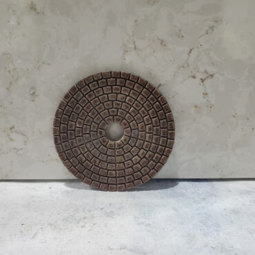 Lot #202 Bulgarian Premium Buff 95% Life Left