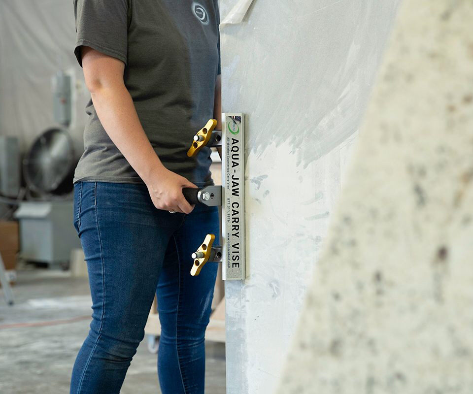 Omni Cubed® Aqua-Jaw™ Carry Vise™