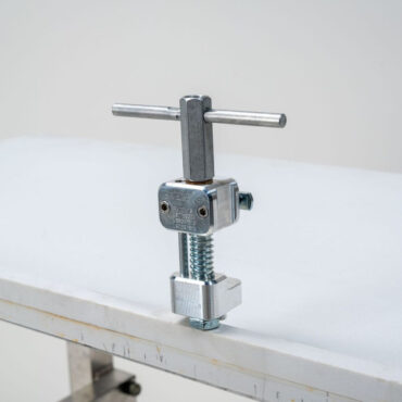 Omni Cubed® LC Clamp Assembly
