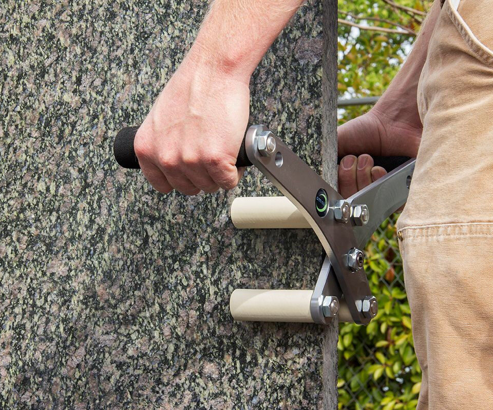 Omni Cubed® Mega-Jaw™ Carry Clamp